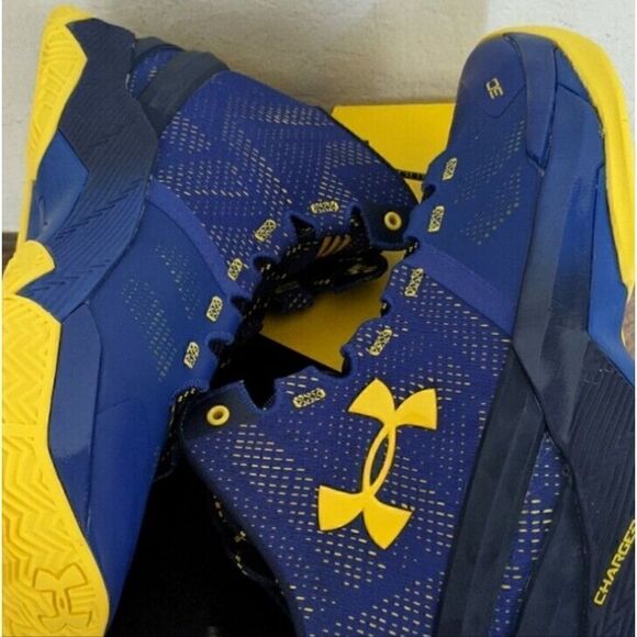 NWT UA CURRY 2 DUB NATION Size 12 Basketball - Picture 5 of 14